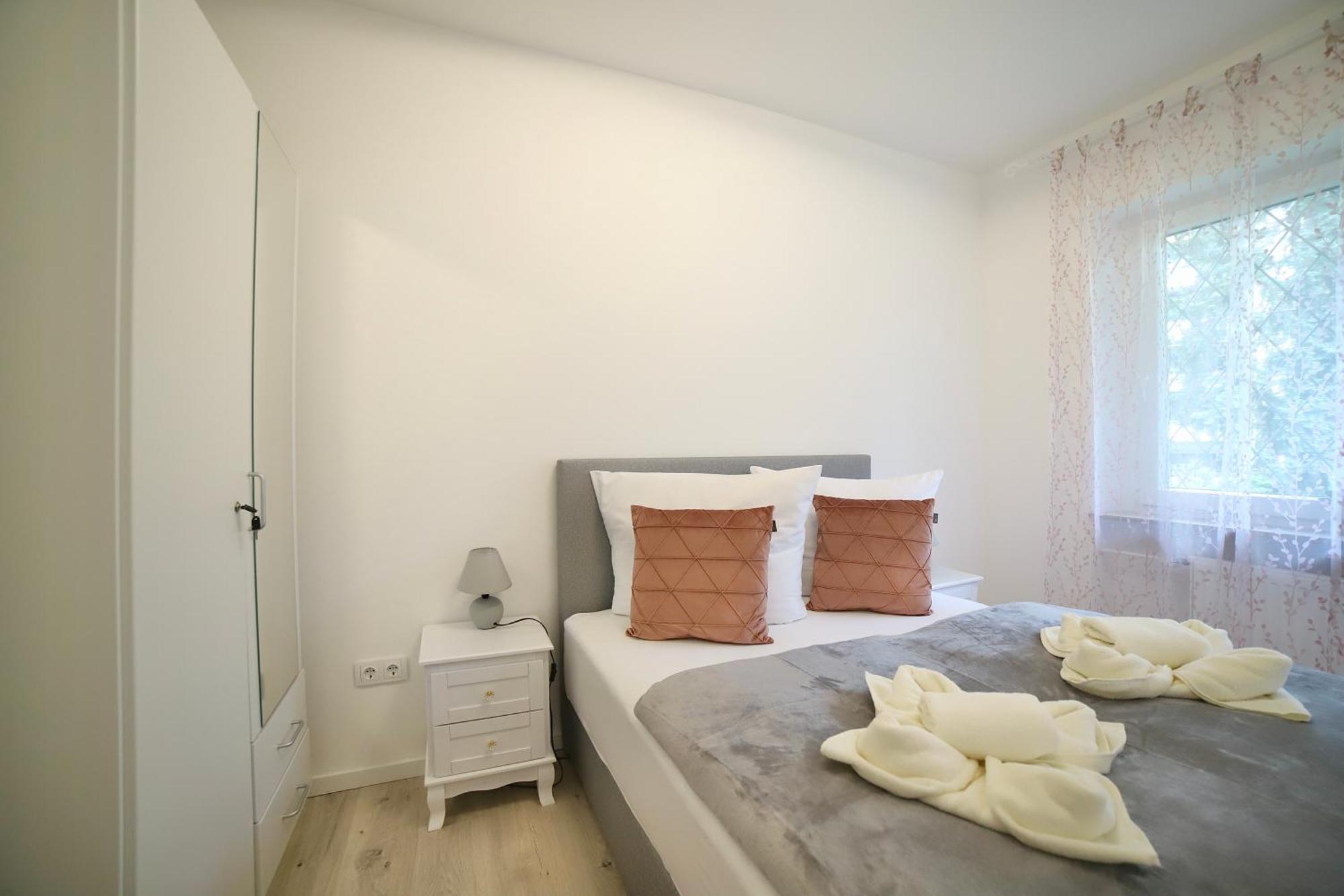 Exsklusiv Apartment Im Mittelpunkt Баден-Баден Екстериор снимка